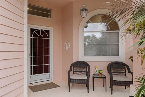 Casa en venta en Homosassa, Florida, 3 dormitorios, 176.61 m2 № 2105255 - foto 5