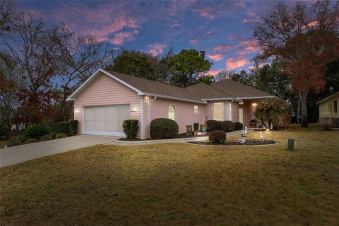 Casa en venta en Homosassa, Florida, 3 dormitorios, 176.61 m2 № 2105255 - foto 2