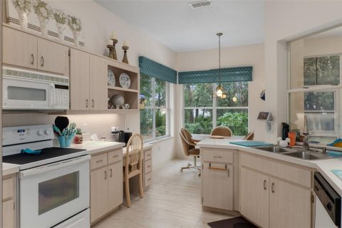 Casa en venta en Homosassa, Florida, 3 dormitorios, 176.61 m2 № 2105255 - foto 12