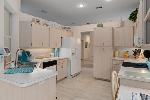 Casa en venta en Homosassa, Florida, 3 dormitorios, 176.61 m2 № 2105255 - foto 15