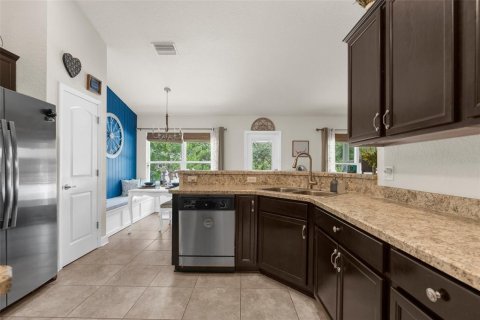 Casa en venta en Weeki Wachee, Florida, 3 dormitorios, 172.24 m2 № 1757423 - foto 16