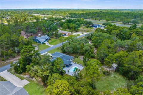 Casa en venta en Weeki Wachee, Florida, 3 dormitorios, 172.24 m2 № 1757423 - foto 6