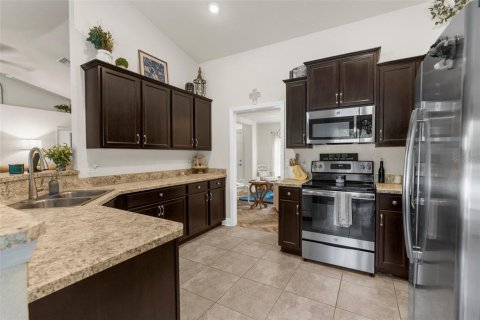 Casa en venta en Weeki Wachee, Florida, 3 dormitorios, 172.24 m2 № 1757423 - foto 18