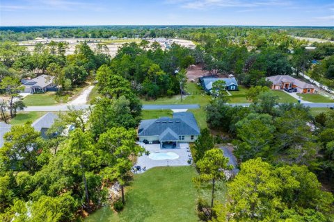 Casa en venta en Weeki Wachee, Florida, 3 dormitorios, 172.24 m2 № 1757423 - foto 5