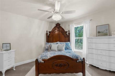 Casa en venta en Weeki Wachee, Florida, 3 dormitorios, 172.24 m2 № 1757423 - foto 27