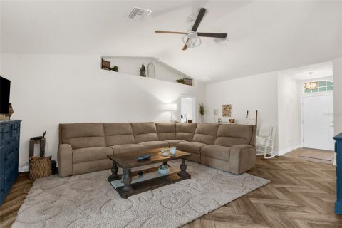 Casa en venta en Weeki Wachee, Florida, 3 dormitorios, 172.24 m2 № 1757423 - foto 22