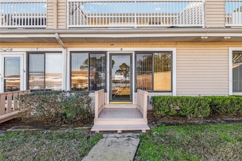 Copropriété à vendre à Summerfield, Floride: 2 chambres, 118.82 m2 № 2330566 - photo 4