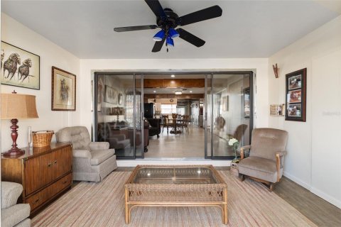 Copropriété à vendre à Summerfield, Floride: 2 chambres, 118.82 m2 № 2330566 - photo 5