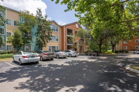 Condo in Gainesville, Florida, 4 bedrooms  № 1409759 - photo 3