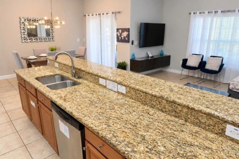 Touwnhouse à louer à Kissimmee, Floride: 4 chambres, 176.7 m2 № 2411566 - photo 8