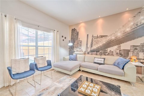 Touwnhouse à louer à Kissimmee, Floride: 4 chambres, 176.7 m2 № 2411566 - photo 3