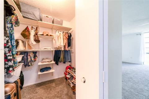 Copropriété à louer à North Miami, Floride: 2 chambres, 107.58 m2 № 1887417 - photo 22