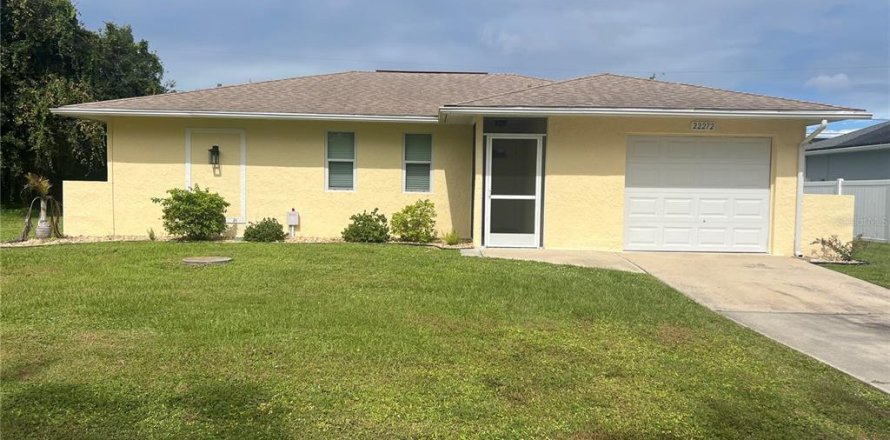 Villa ou maison à Port Charlotte, Floride 2 chambres, 99.5 m2 № 2427629