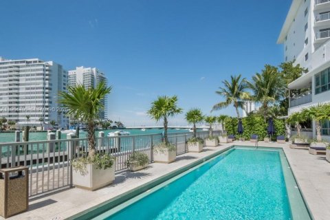 Copropriété à vendre à Miami Beach, Floride: 3 chambres, 183.39 m2 № 2027226 - photo 23