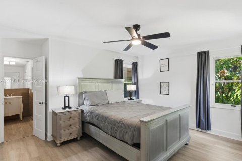 Villa ou maison à vendre à Fort Lauderdale, Floride: 4 chambres, 246.38 m2 № 2391858 - photo 11