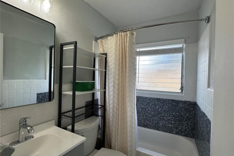 Villa ou maison à louer à Port Charlotte, Floride: 1 chambre, 73.86 m2 № 2383947 - photo 7