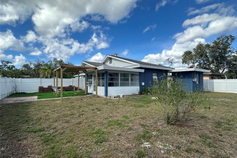 Villa ou maison à louer à Port Charlotte, Floride: 1 chambre, 73.86 m2 № 2383947 - photo 17