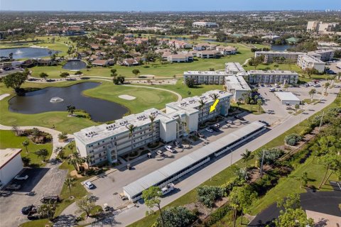 Copropriété à vendre à Fort Myers, Floride: 1 chambre, 75.34 m2 № 1426595 - photo 2