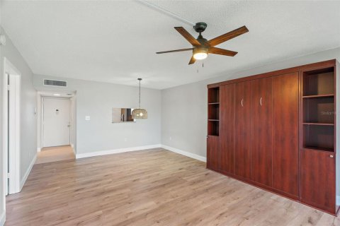 Copropriété à vendre à Fort Myers, Floride: 1 chambre, 75.34 m2 № 1426595 - photo 29