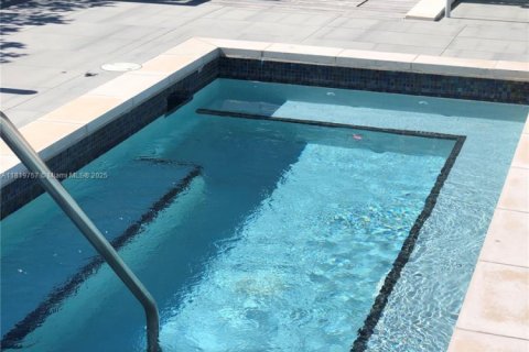 Condominio en venta en Hollywood, Florida, 1 dormitorio, 69.4 m2 № 1777667 - foto 23