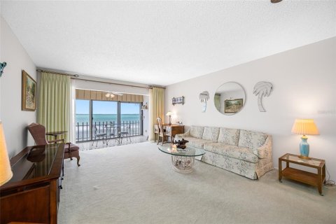 Condo in Clearwater, Florida, 2 bedrooms  № 1631795 - photo 8