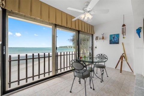 Condo in Clearwater, Florida, 2 bedrooms  № 1631795 - photo 7