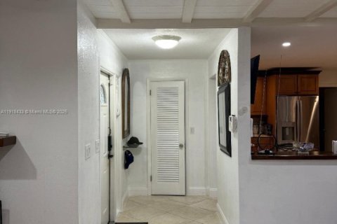 Купить виллу или дом в Холливуд, Флорида 2 спальни, 155.43м2, № 2018447 - фото 14