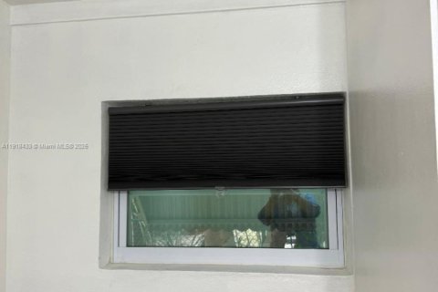 Купить виллу или дом в Холливуд, Флорида 2 спальни, 155.43м2, № 2018447 - фото 24