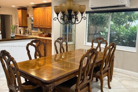 Купить виллу или дом в Холливуд, Флорида 2 спальни, 155.43м2, № 2018447 - фото 12