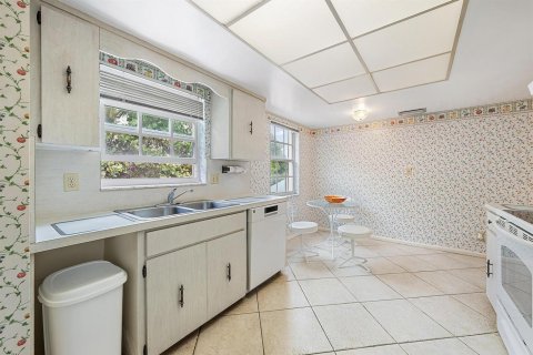 Condo in Manalapan, Florida, 3 bedrooms  № 2158414 - photo 10