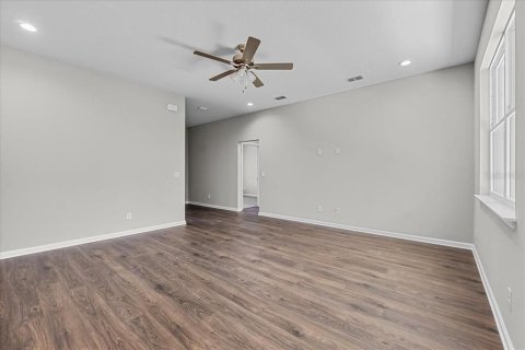 Casa en venta en Mulberry, Florida, 4 dormitorios, 171.78 m2 № 2200045 - foto 8
