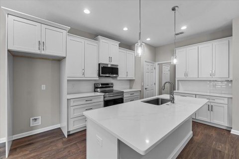 Casa en venta en Mulberry, Florida, 4 dormitorios, 171.78 m2 № 2200045 - foto 10