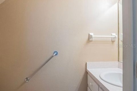 Touwnhouse à vendre à Winter Haven, Floride: 2 chambres, 119.01 m2 № 1834807 - photo 17