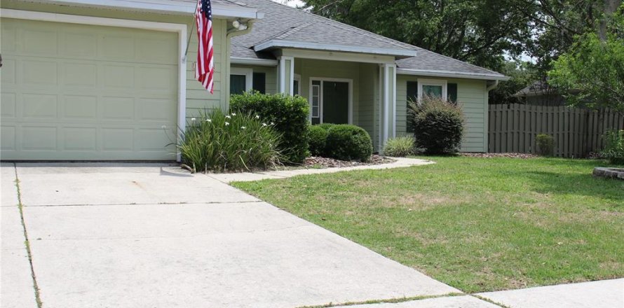 Casa en Gainesville, Florida 3 dormitorios, 162.95 m2 № 1783359