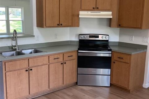 Снять в аренду виллу или дом в Гейнсвилл, Флорида 4 комнаты, 162.95м2, № 1783359 - фото 4