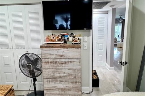 Condominio en venta en Pembroke Pines, Florida, 2 dormitorios, 110.83 m2 № 1981765 - foto 29
