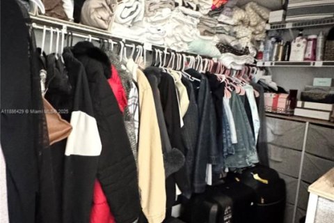 Condominio en venta en Pembroke Pines, Florida, 2 dormitorios, 110.83 m2 № 1981765 - foto 22