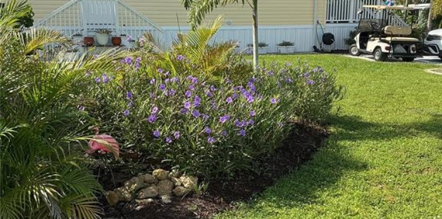House in Port Charlotte, Florida 1 bedroom, 59.46 sq.m. № 1849672