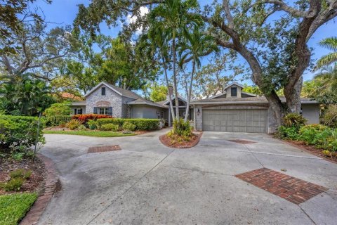Casa en alquiler en Sarasota, Florida, 4 dormitorios, 384.99 m2 № 1908371 - foto 3