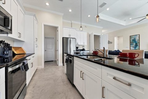 Villa ou maison à louer à Port Charlotte, Floride: 3 chambres, 176.51 m2 № 2166244 - photo 10