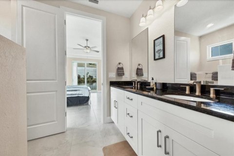 Villa ou maison à louer à Port Charlotte, Floride: 3 chambres, 176.51 m2 № 2166244 - photo 19