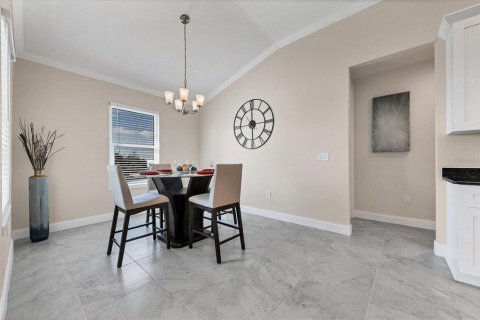 Villa ou maison à louer à Port Charlotte, Floride: 3 chambres, 176.51 m2 № 2166244 - photo 15