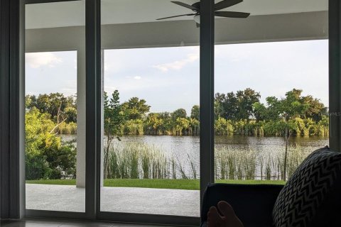 Villa ou maison à louer à Port Charlotte, Floride: 3 chambres, 176.51 m2 № 2166244 - photo 25