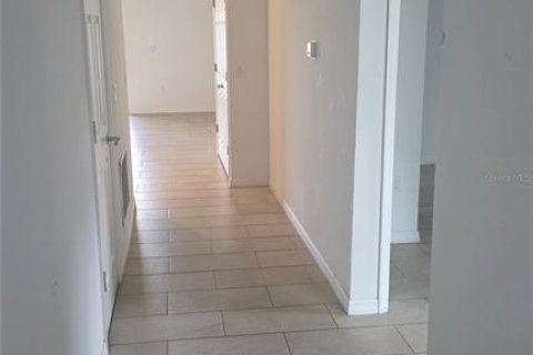 Immobilier commercial à vendre à Palm Coast, Floride: 6 chambres, 225.66 m2 № 2377780 - photo 6