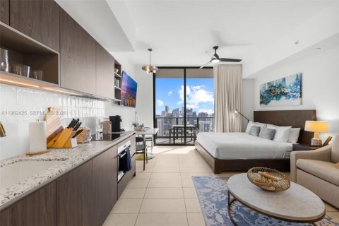 Studio in the Condo in Miami, Florida  № 2026411