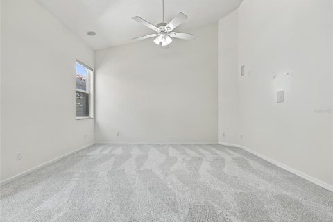 Villa ou maison à vendre à Saint Petersburg, Floride: 4 chambres, 291.34 m2 № 2438286 - photo 15
