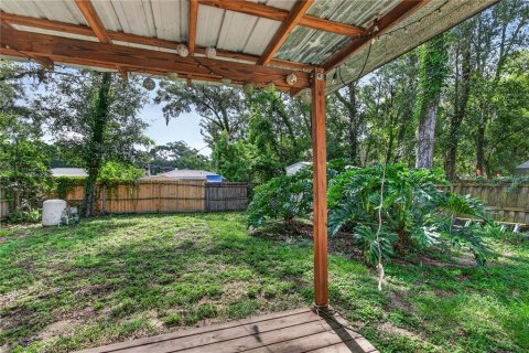 Villa ou maison à vendre à Mount Plymouth, Floride: 3 chambres, 101.82 m2 № 2279959 - photo 15