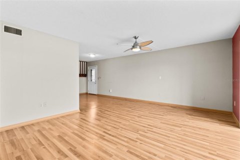 Copropriété à vendre à Sarasota, Floride: 3 chambres, 164.44 m2 № 2371197 - photo 6