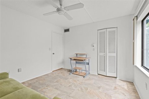 Copropriété à vendre à Sarasota, Floride: 3 chambres, 164.44 m2 № 2371197 - photo 17