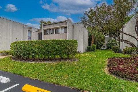 Copropriété à vendre à Boca Raton, Floride: 2 chambres, 139.35 m2 № 2250037 - photo 5